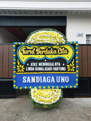 Papan Bunga Duka di Woyla Barat